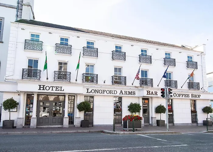 Arms Hotel 3*